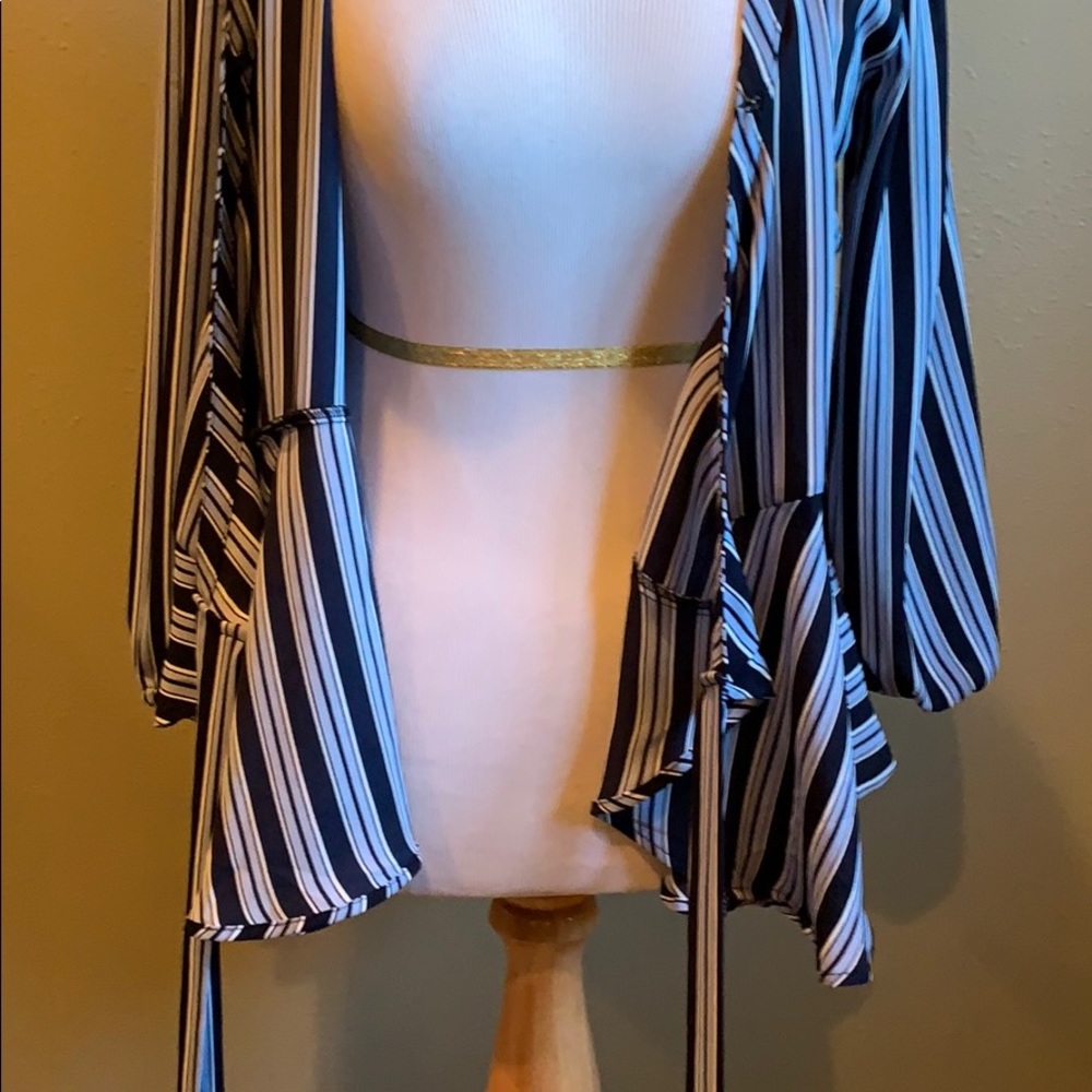 Ann Taylor LOFT Wrap Top - Picture 6 of 8